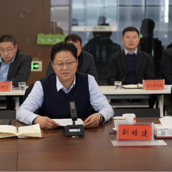 市政府副市長張威一行蒞臨市產業集團(1)261.png 市政府副市長張威一行蒞臨市產業集團(1)261.png